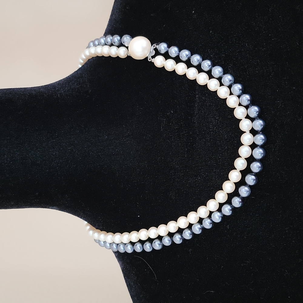 Vintage Two Strand Gray/Cream Faux Pearl Necklace 21" - Picture 1 of 6